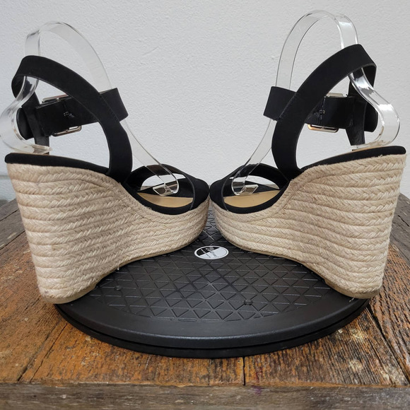 Soda Ankle Strap Open Toe Wedge Sandals - Picture 6 of 7